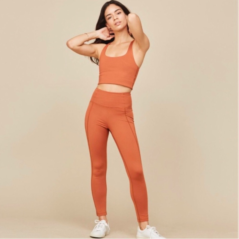 Girlfriend Collective Set